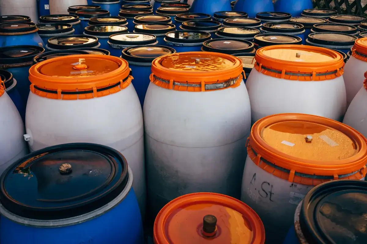 Chemical & Toxic Waste Cleanup in Kitsap Lake, WA